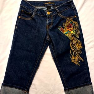 South Pole Dark Wash Embroidered Cropped Capri Junions Sz 3